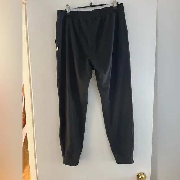 Vuori performance jogger - Picture 6 of 7